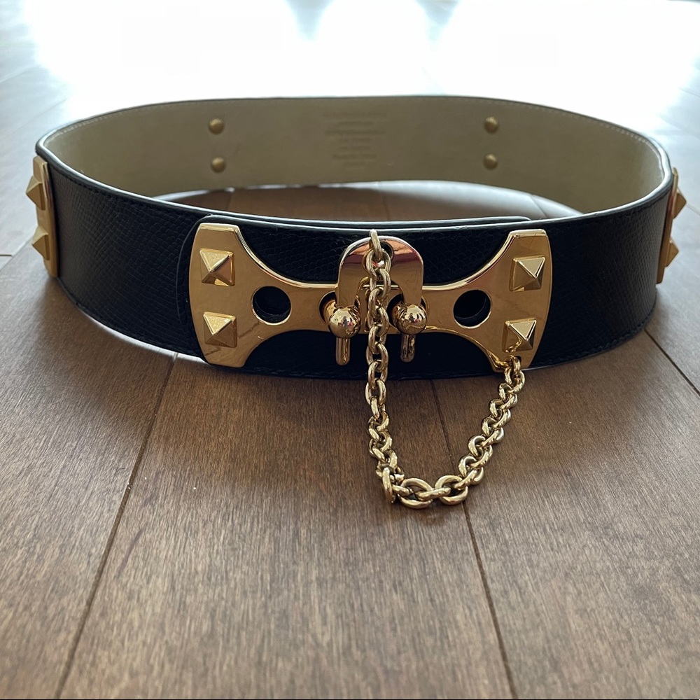 BCBG belt